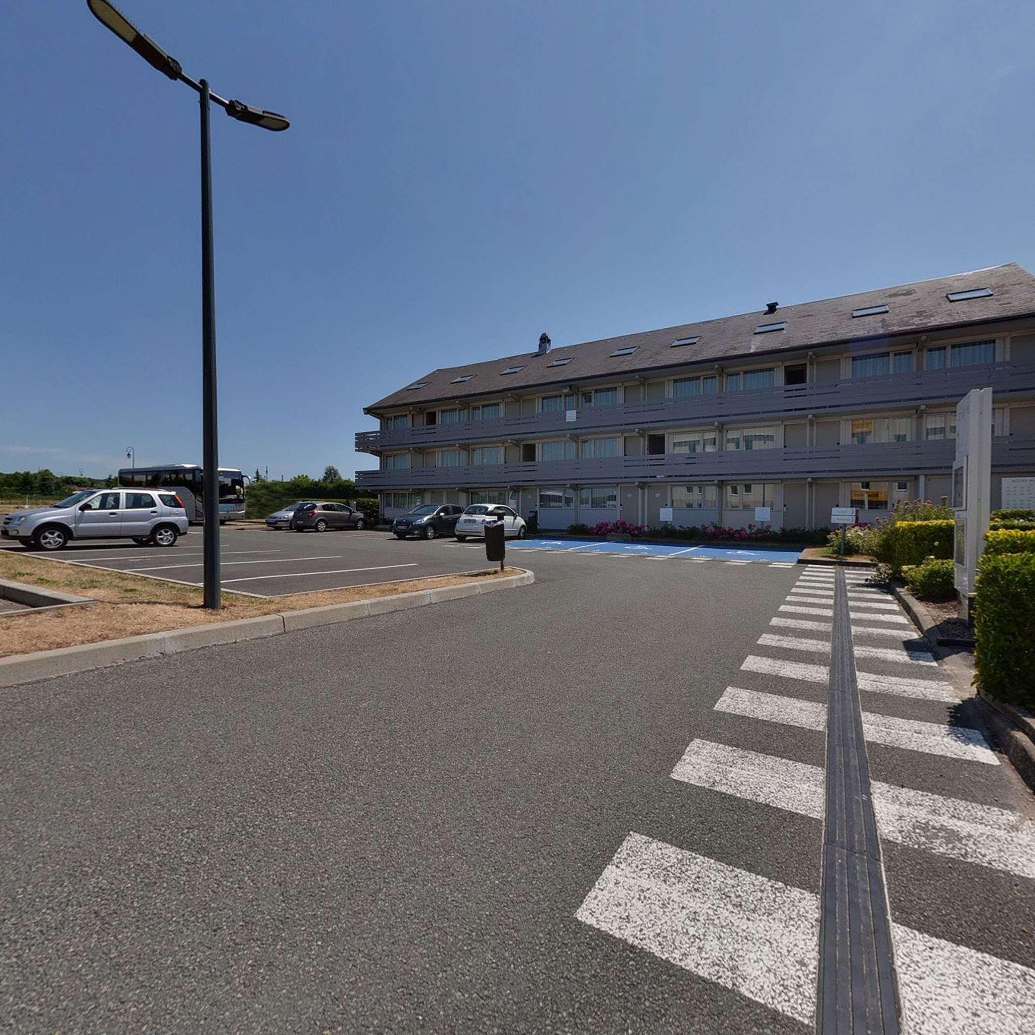 B&B Hotel Roissy - Saint Witz Ex-Campanile Roissy - Saint Witz Exterior foto